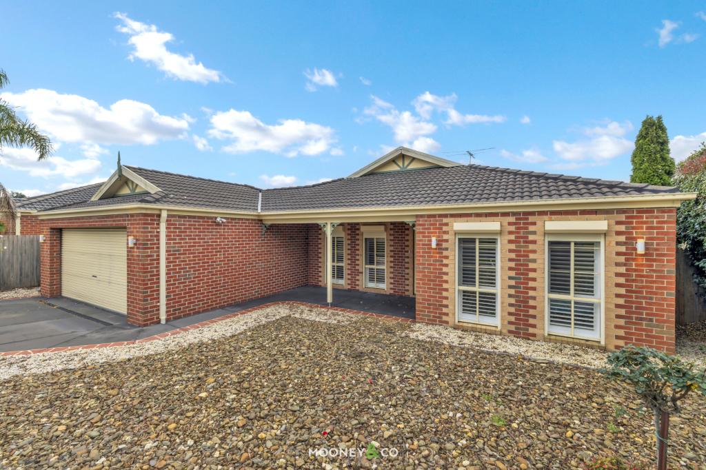 54 Ferndown Dr, Cranbourne, VIC 3977