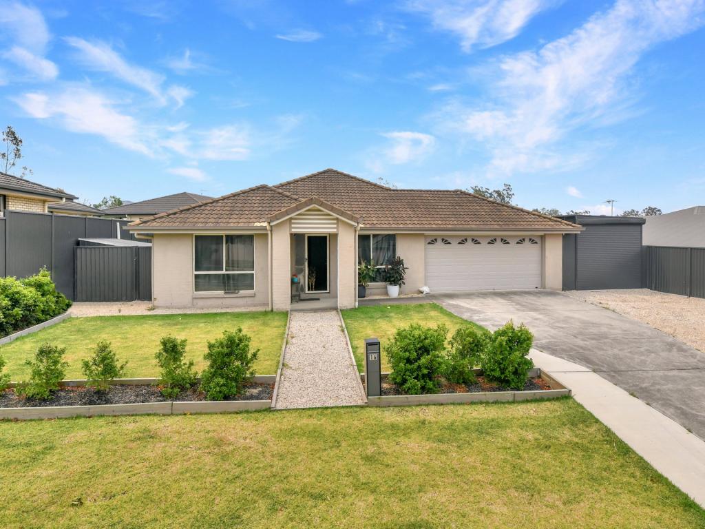 16 Creekside Cres, Flagstone, QLD 4280