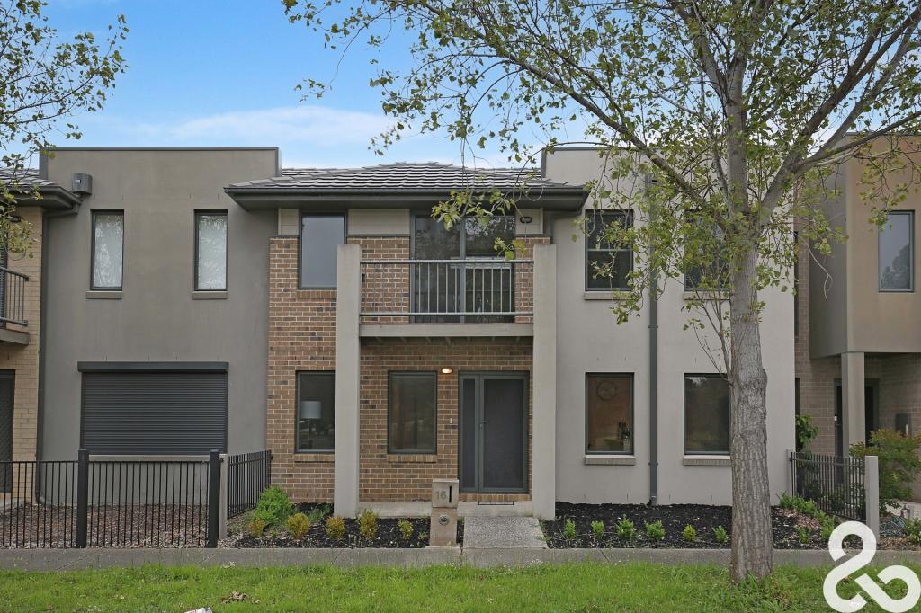 16 GREAT BROME AVE, EPPING, VIC 3076