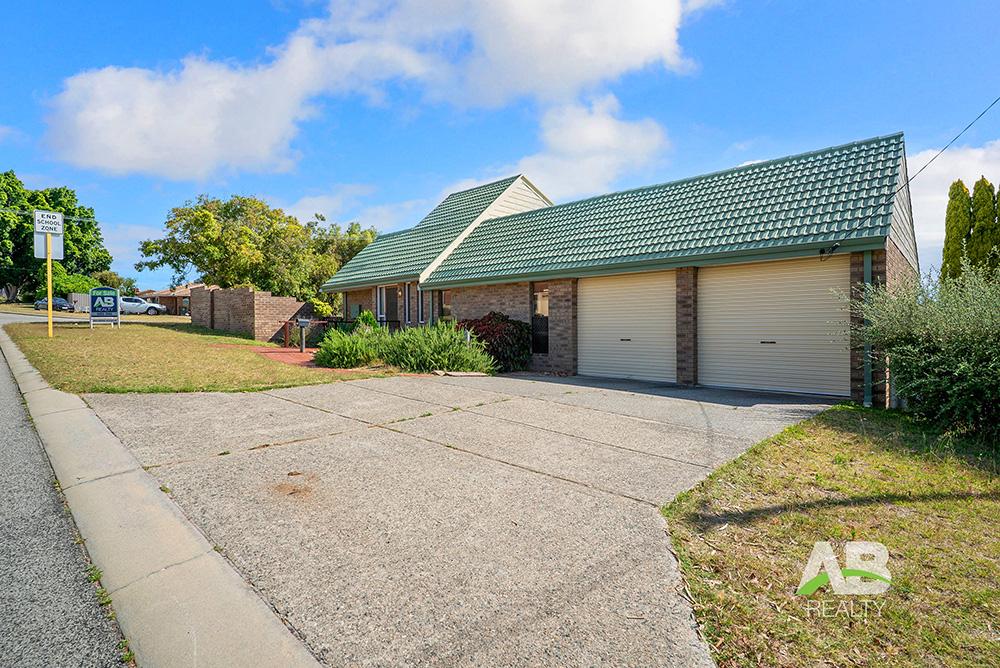 65 Frederick St, Wanneroo, WA 6065