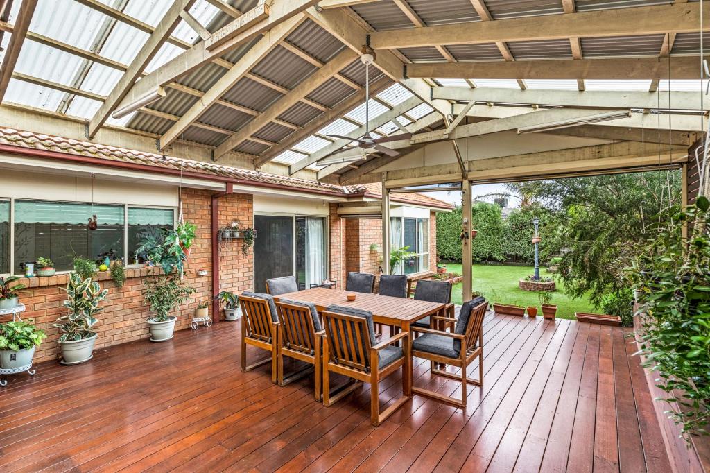 3 Chestnut Gr, Werribee, VIC 3030