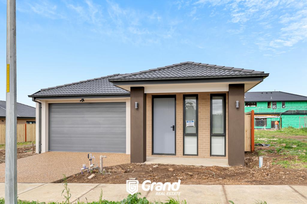 42 DAMSELFLY WAY, OFFICER, VIC 3809