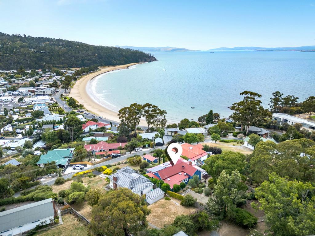 8 James Ave, Kingston Beach, TAS 7050