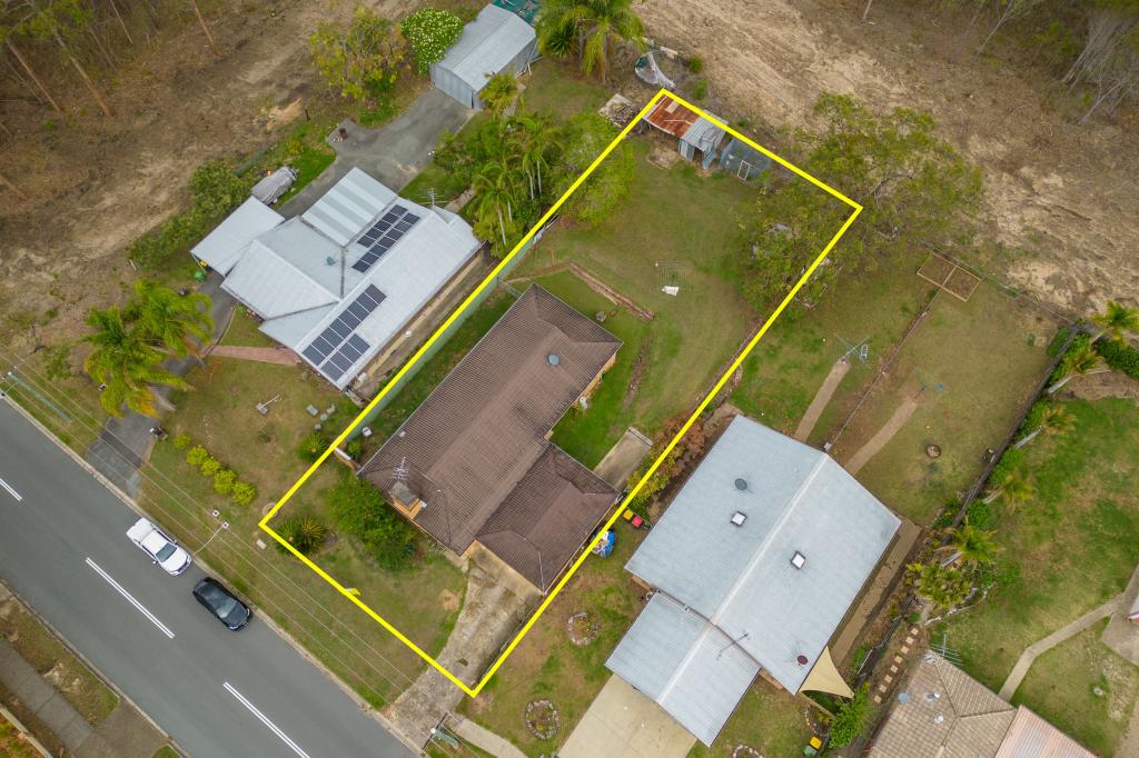 40 Peterson Rd, Woodford, QLD 4514