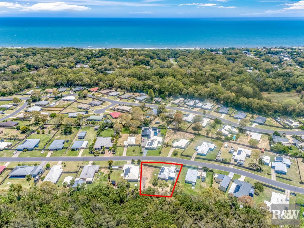 25 REGENCY RD, MOORE PARK BEACH, QLD 4670