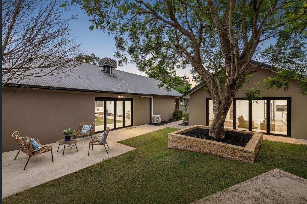 15 Alma Ave, Ferntree Gully, VIC 3156