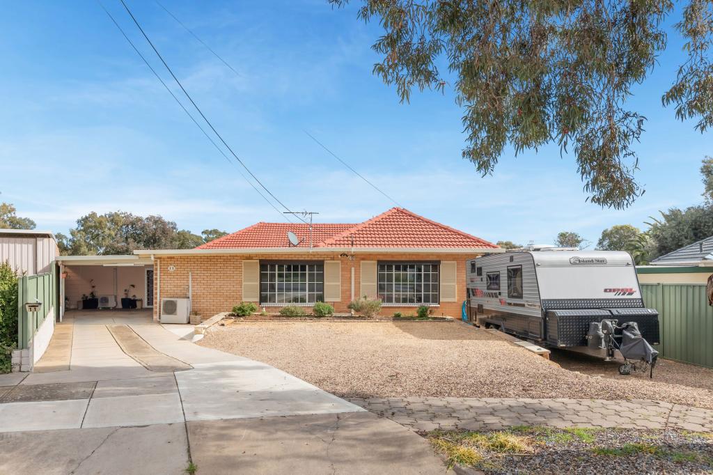 11 MONTROSE AVE, PARA HILLS, SA 5096