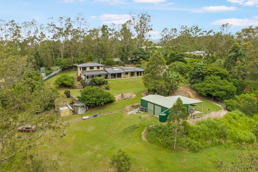 4 Percival Rd, Chatsworth, QLD 4570