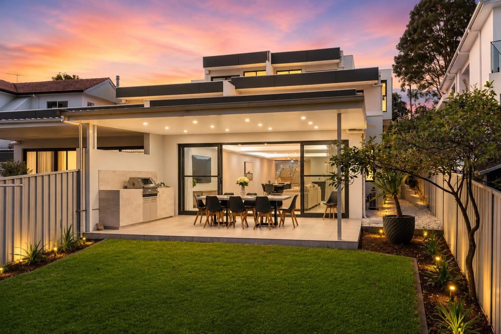 16a Curtis Ave, Taren Point, NSW 2229
