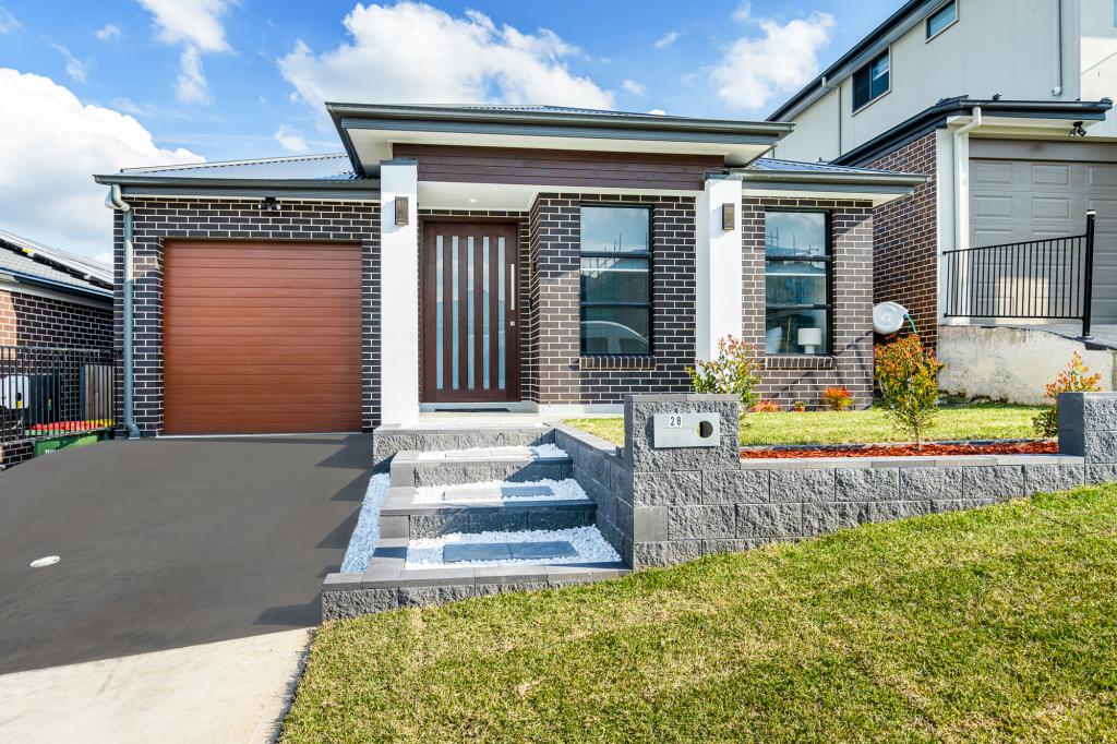 28 Felling St, Box Hill, NSW 2765