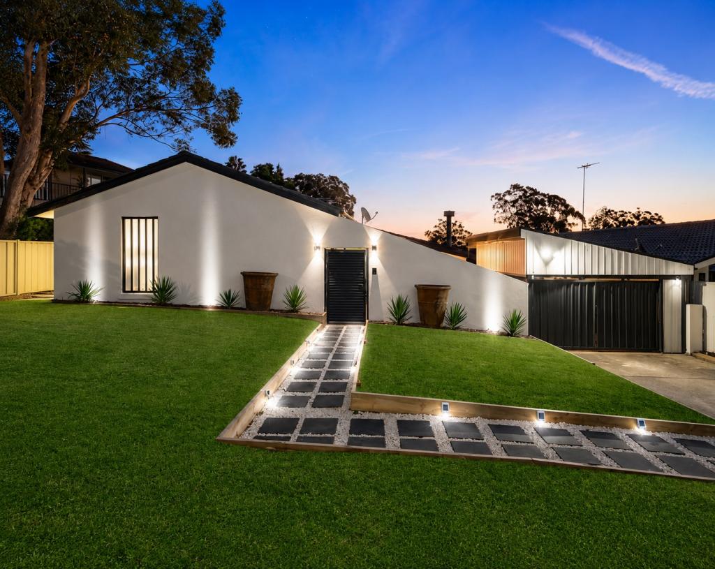 9 Denison St, Ruse, NSW 2560