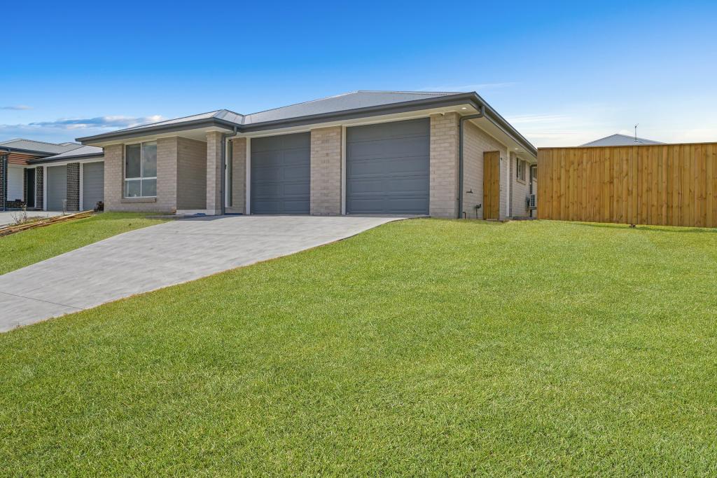 2/16 Guy Cl, Greta, NSW 2334