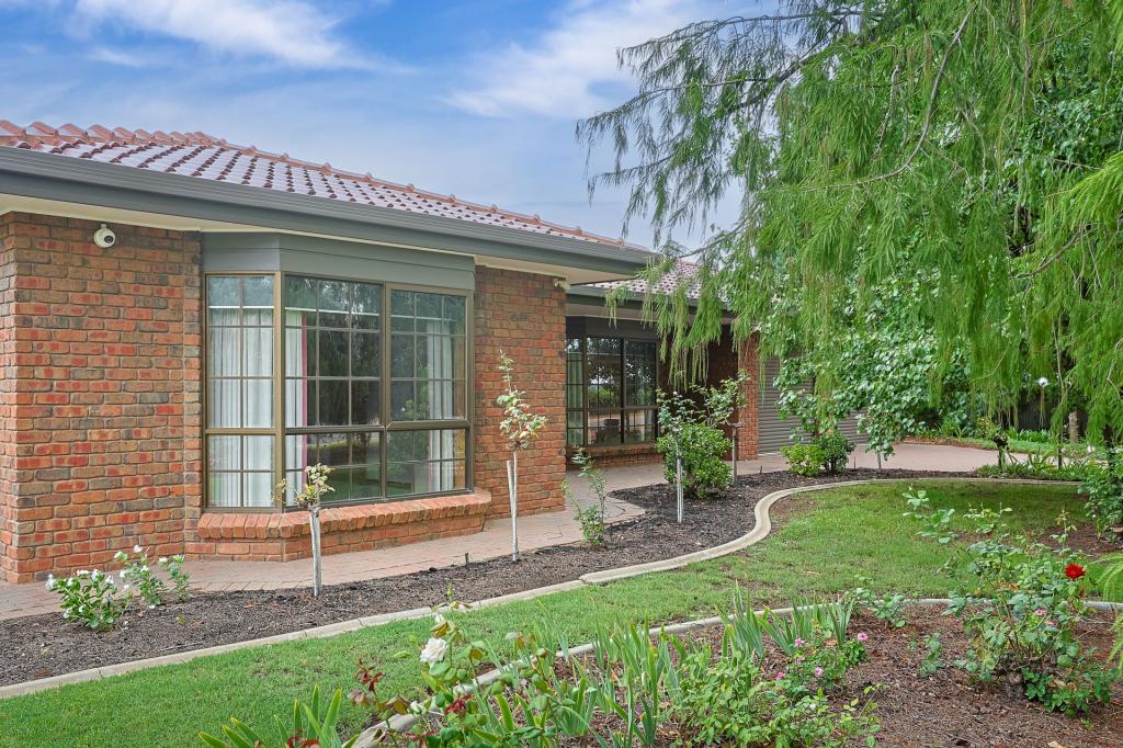 200 Cowra Ave, Nichols Point, VIC 3501