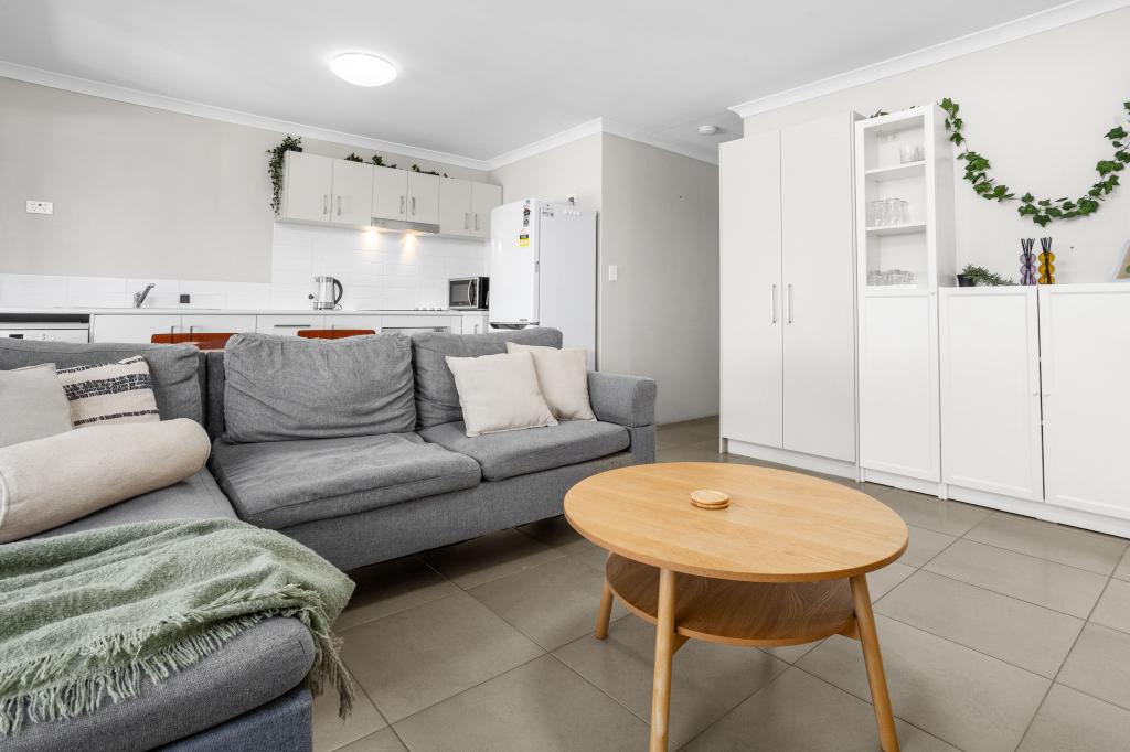 4/22 Edeline St, Spearwood, WA 6163