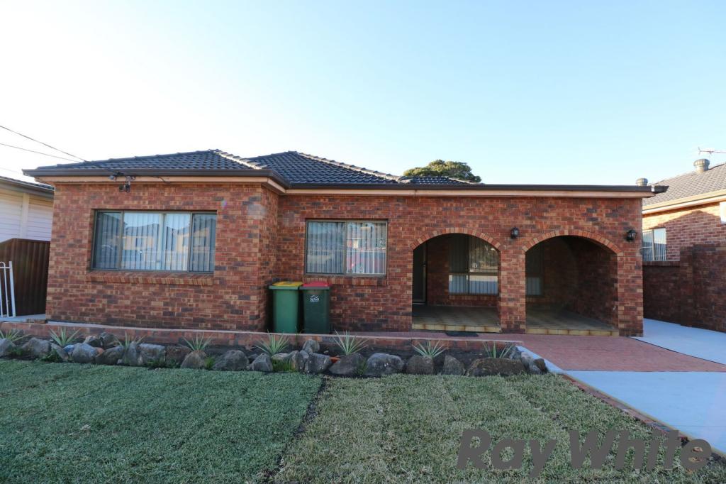 9 Cambewarra Rd, Fairfield West, NSW 2165