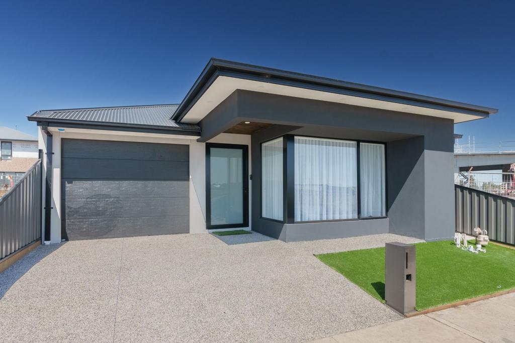 14 Aintree St, Craigieburn, VIC 3064