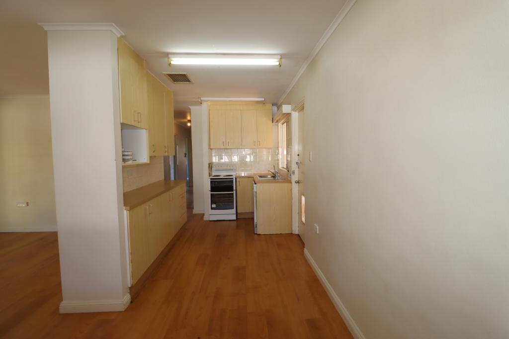 10 Jacobsen Cres, Mount Isa, QLD 4825