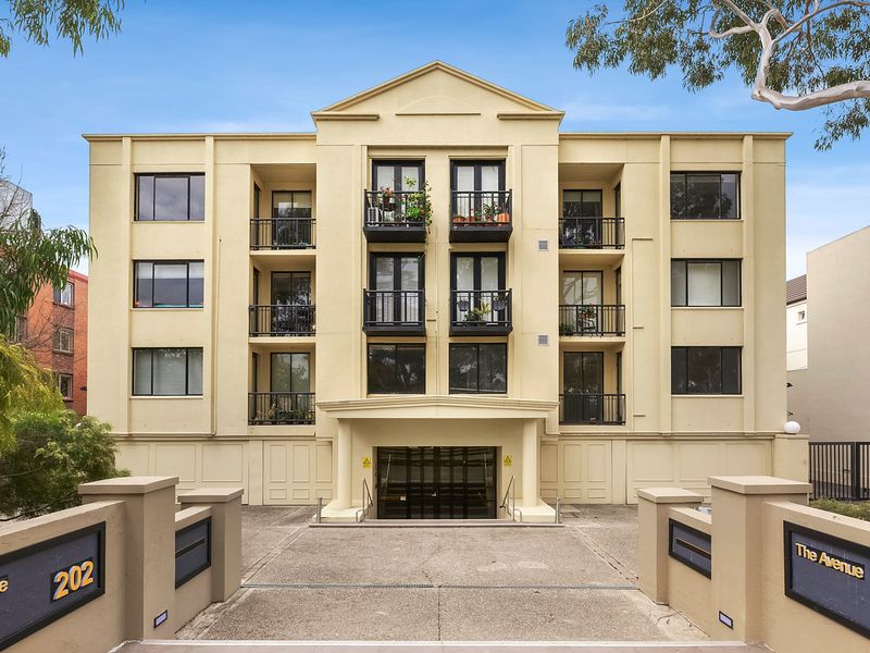 9/202 The Avenue, Parkville, VIC 3052