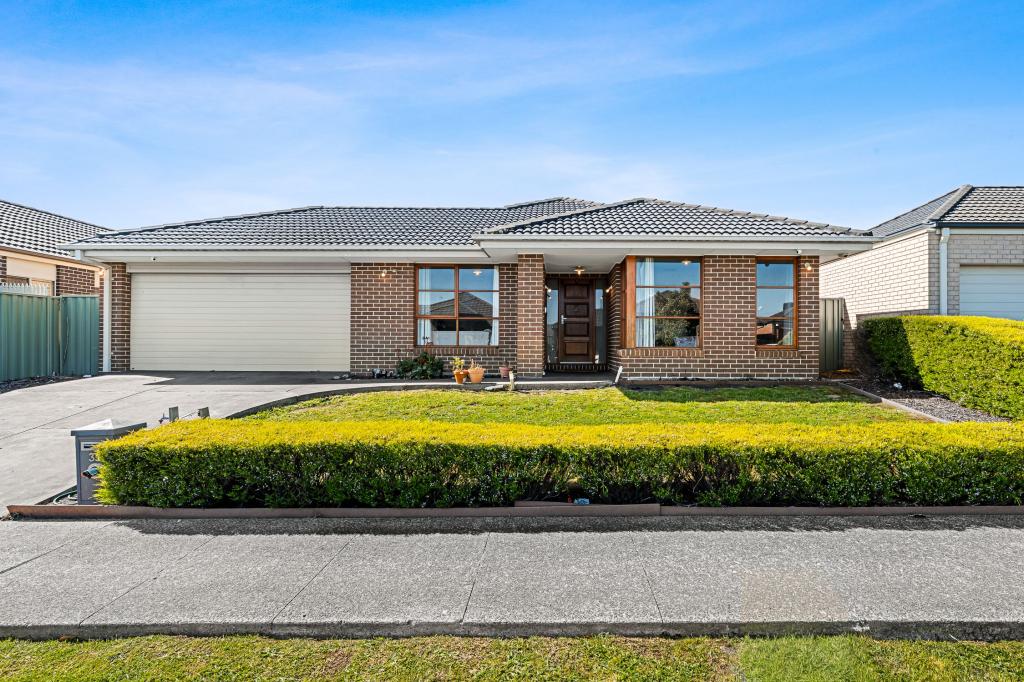 35 Moore Mews, Pakenham, VIC 3810