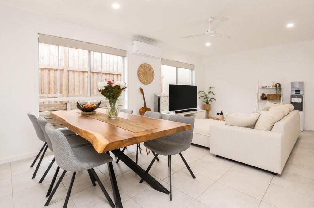 63 Aspen Cct, Logan Reserve, QLD 4133