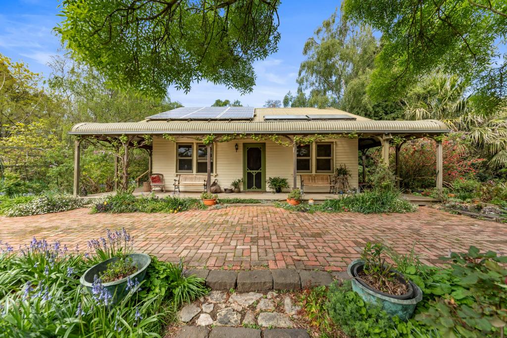 52 Earls Rd, Yarragon South, VIC 3823