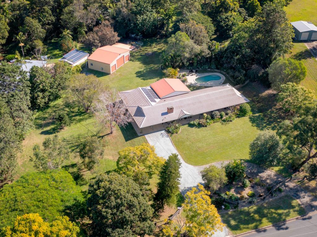 15 Weston Dr, Bunya, QLD 4055