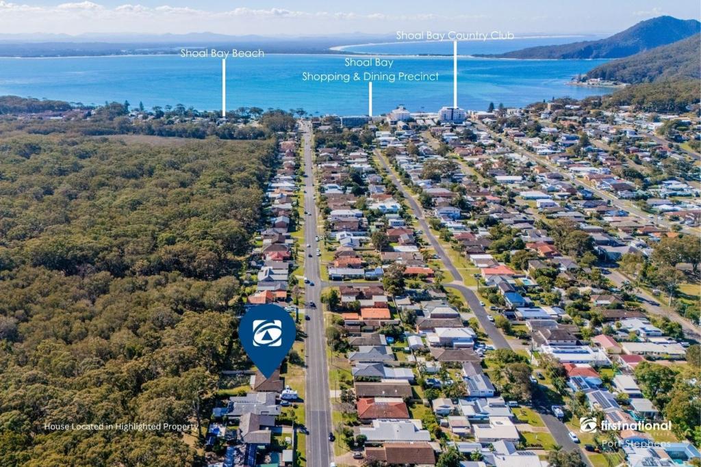 90 Government Rd, Shoal Bay, NSW 2315