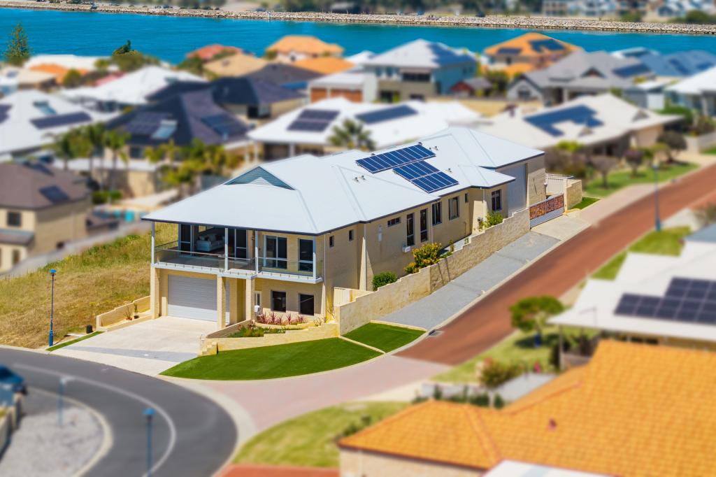 11 Greenshank Mews, Wannanup, WA 6210