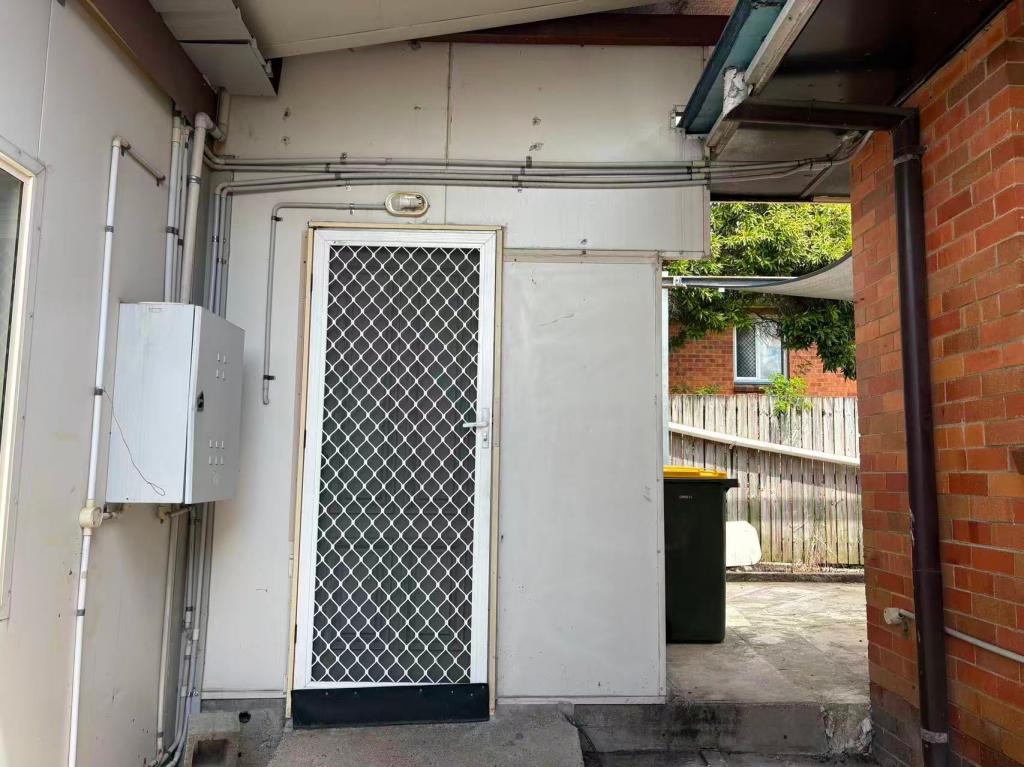 2/12 KESTREL ST, INALA, QLD 4077