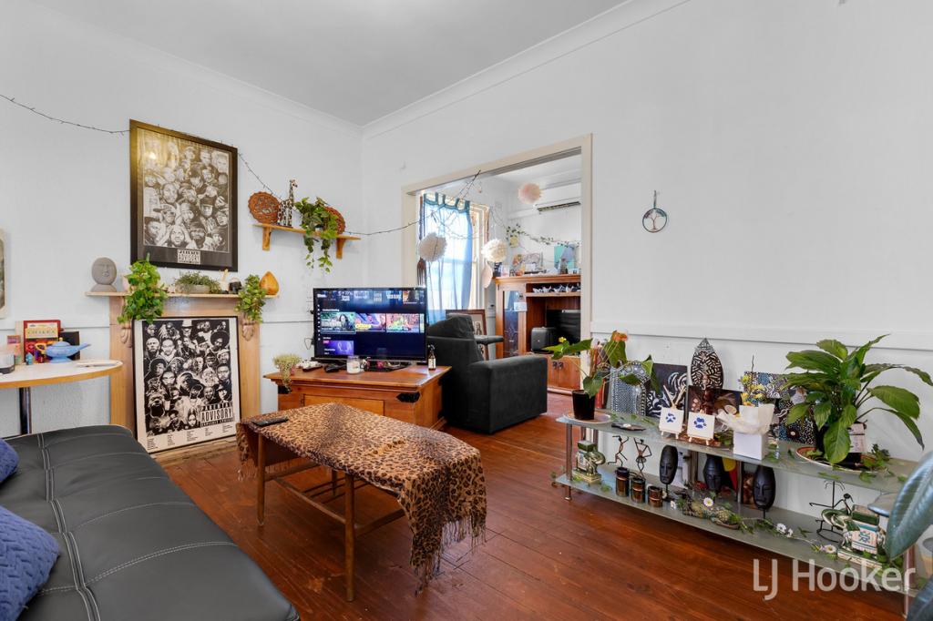 14 Breamore St, Elizabeth North, SA 5113