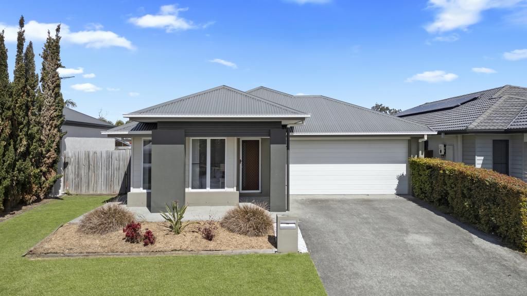 27 Lindquist Cres, Burpengary East, QLD 4505