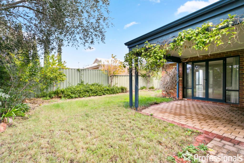 15 Freycinet Cct, Aubin Grove, WA 6164