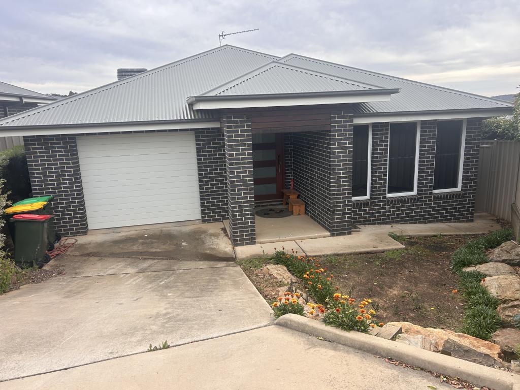 5/15 Murndal Pl, Bourkelands, NSW 2650