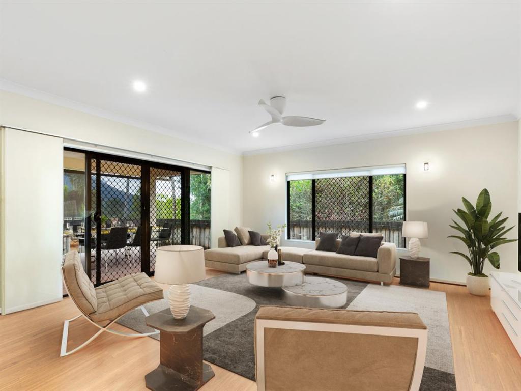 52 Fairley St, Redlynch, QLD 4870