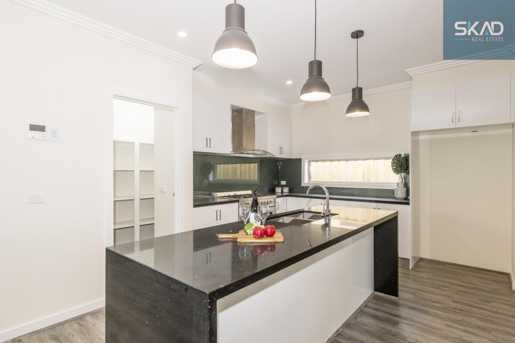156 Grevillea St, Craigieburn, VIC 3064