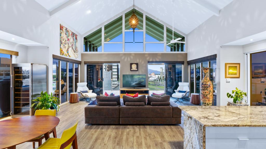 24/79 Spence St, Cairns City, QLD 4870