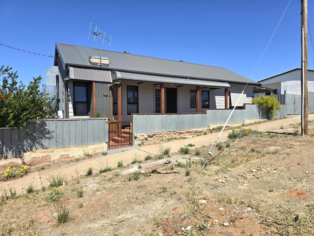 32 Beryl St, Broken Hill, NSW 2880