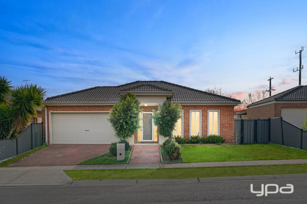 80 Lakewood Bvd, Melton, VIC 3337