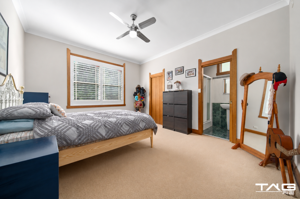 11 LOWER MOUNT ST, WENTWORTHVILLE, NSW 2145