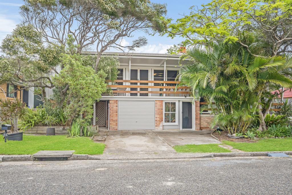 20 Hodgson St, Crescent Head, NSW 2440