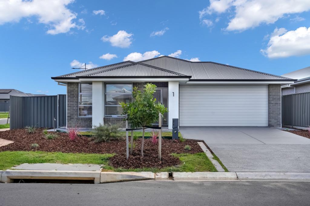 1 Anthony Ct, Munno Para Downs, SA 5115
