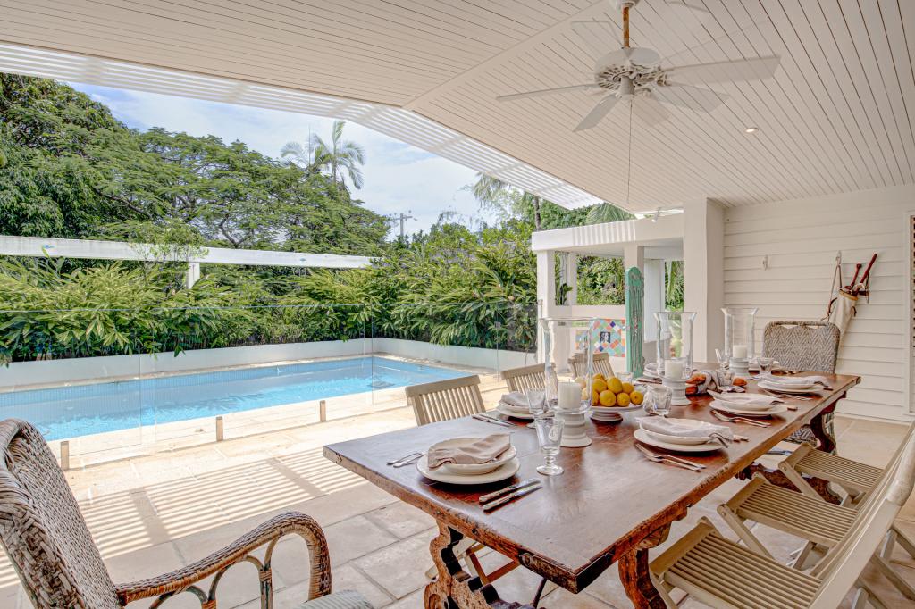26 Pacific Pde, Mission Beach, QLD 4852