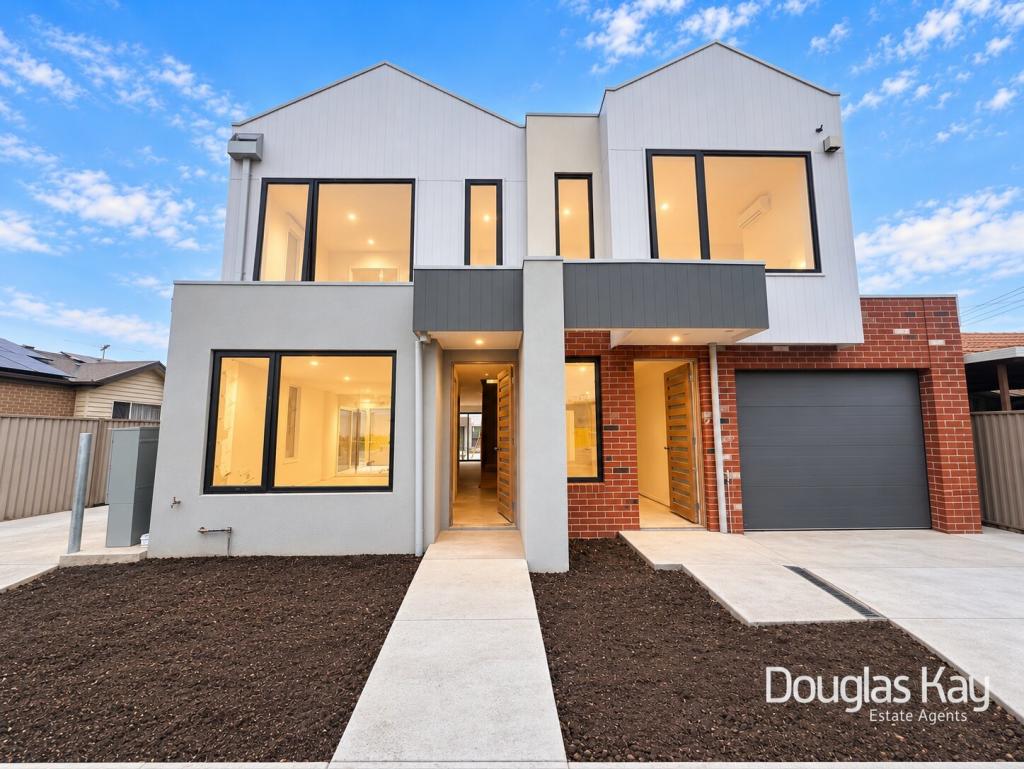 1 & 2/59 DERRIMUT ST, ALBION, VIC 3020