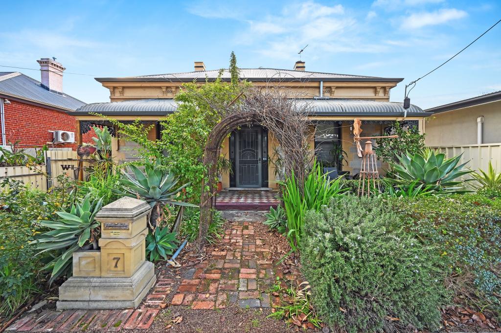 7 Adams Pl, Alberton, SA 5014