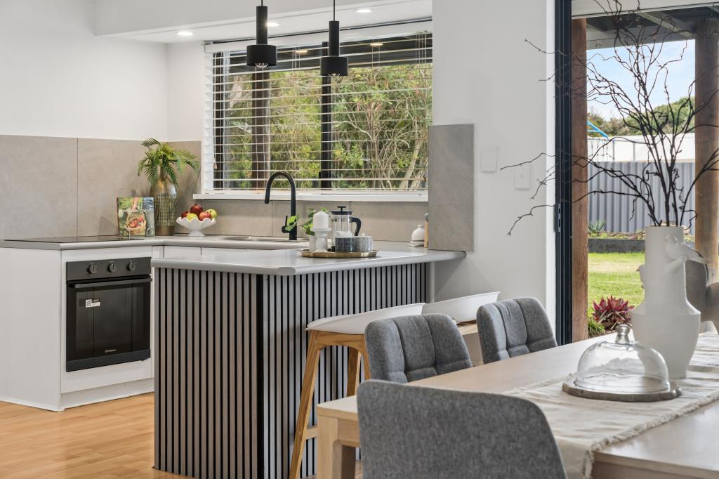 4 Perrona Gdns, Mullaloo, WA 6027