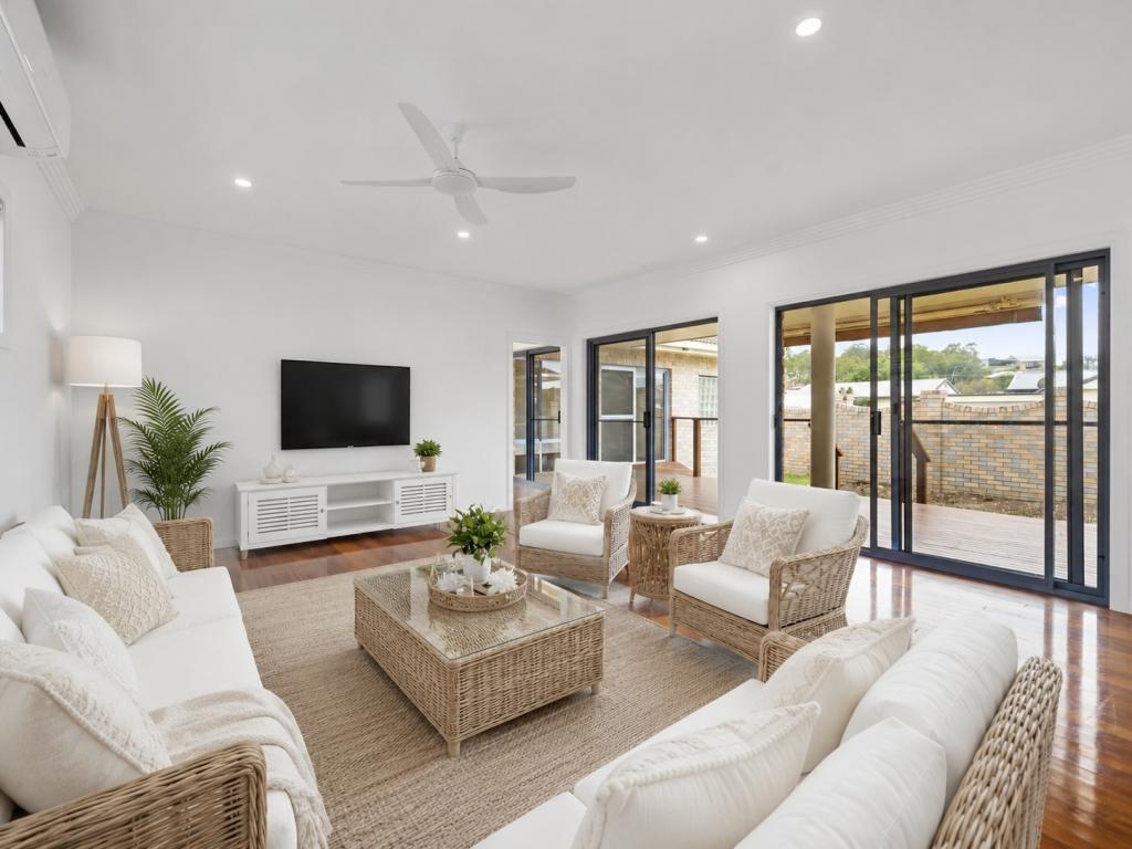 93 Circular Ave, Sawtell, NSW 2452