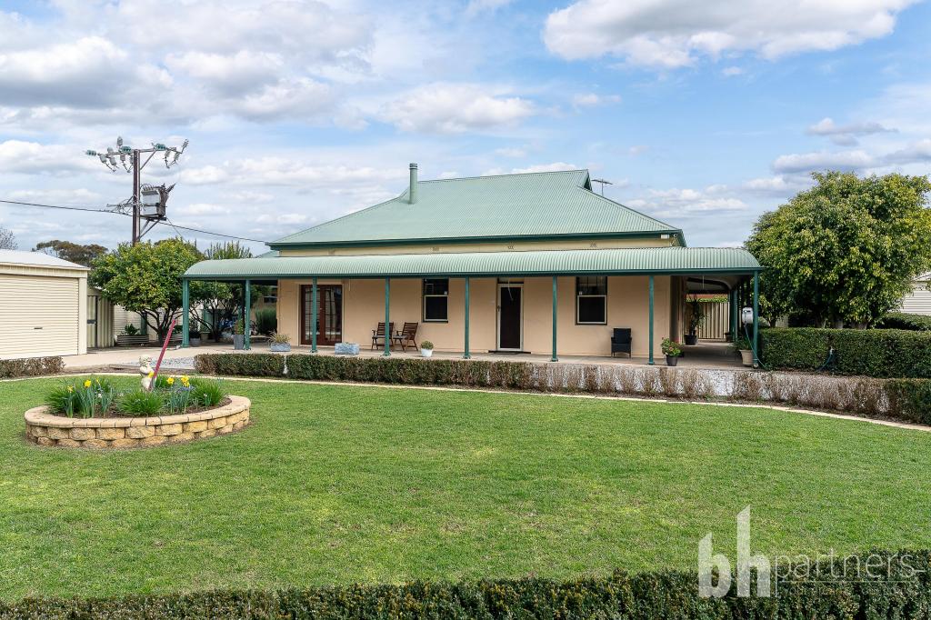 100 Adelaide Rd, Mannum, SA 5238