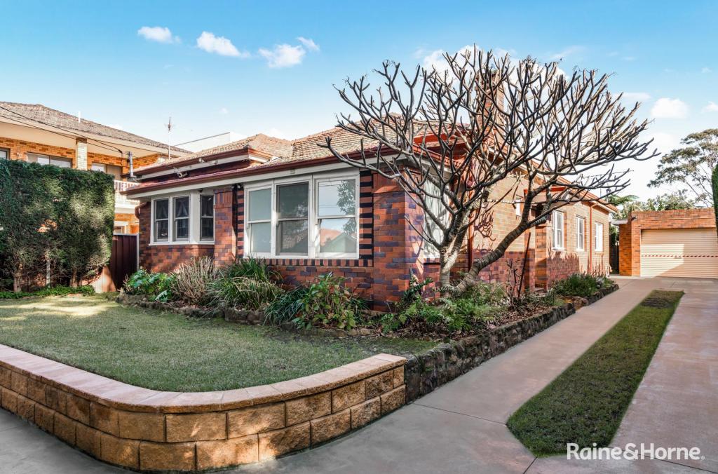 31 EARLWOOD AVE, EARLWOOD, NSW 2206