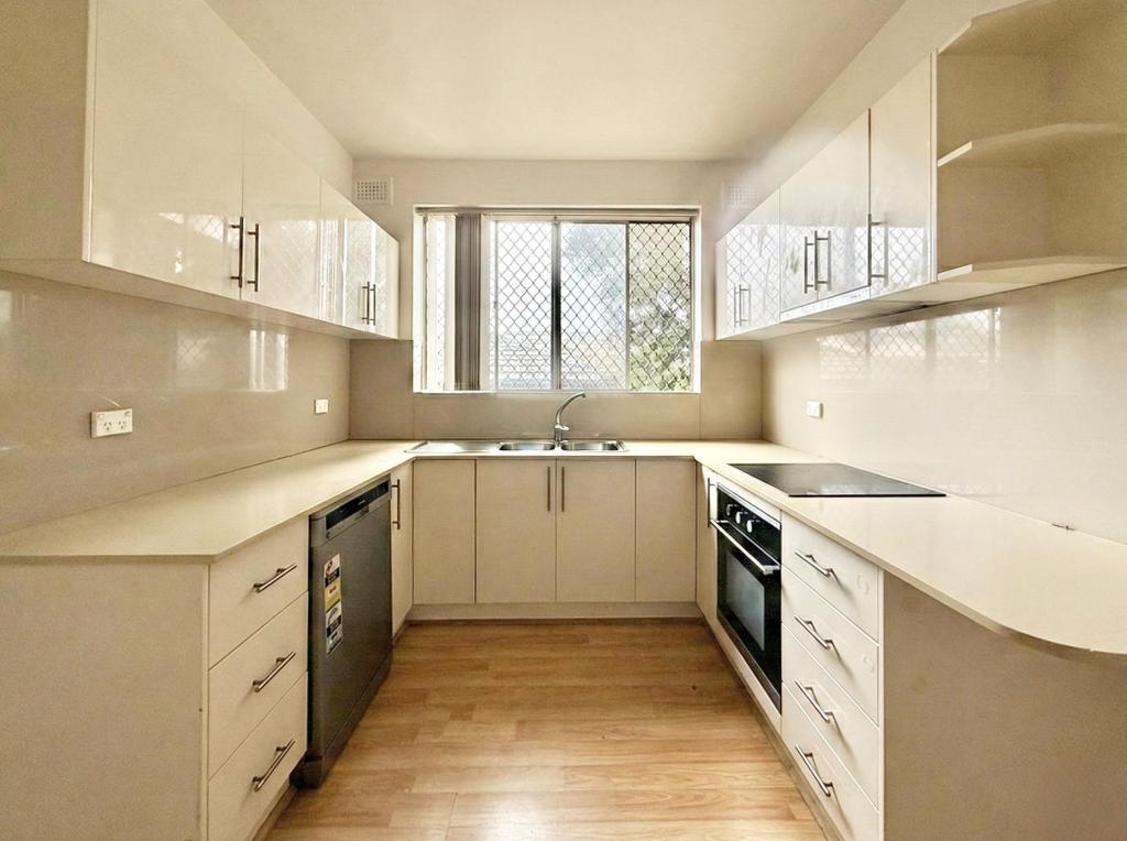 7/143 VICTORIA RD, PUNCHBOWL, NSW 2196