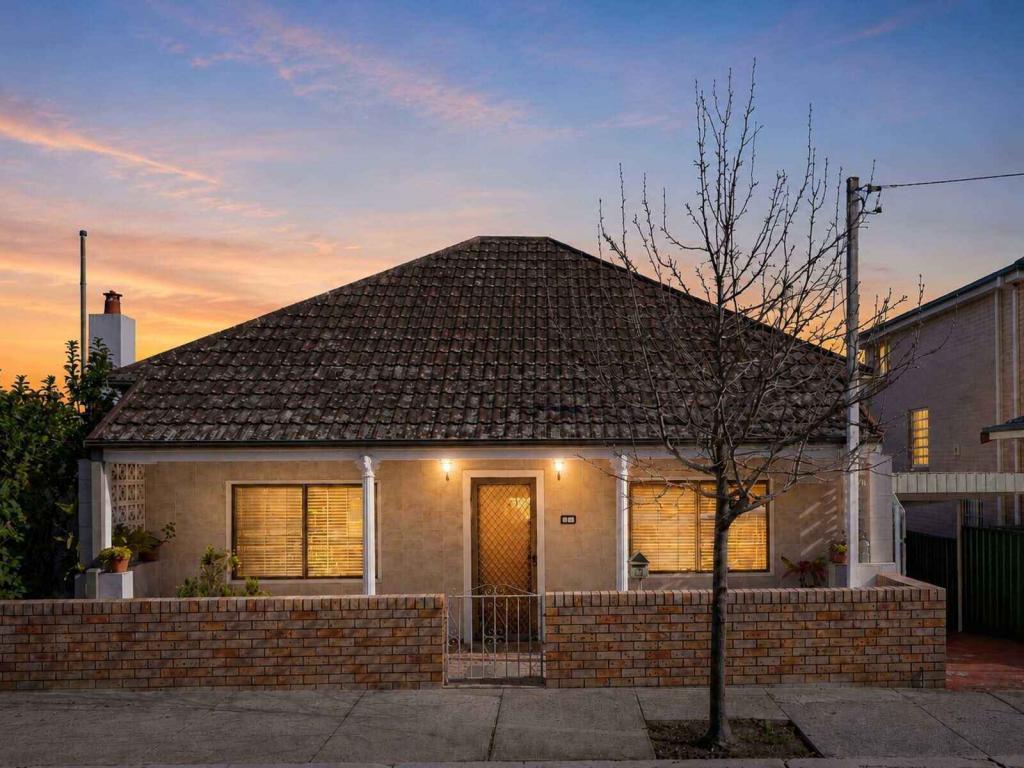 13 William St, Ashfield, NSW 2131